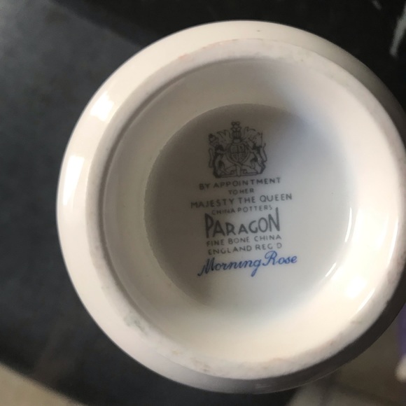 Antique Paragon Fine Bone China - Picture 4 of 4